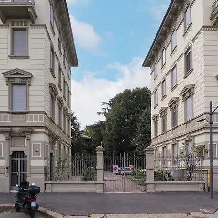 Primopiano - Giulio Cesare Lägenhet Milano